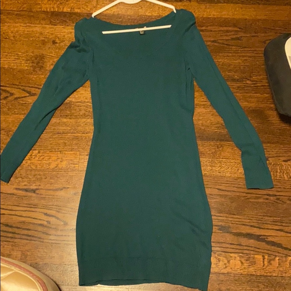 Dress - Picture 2 of 2